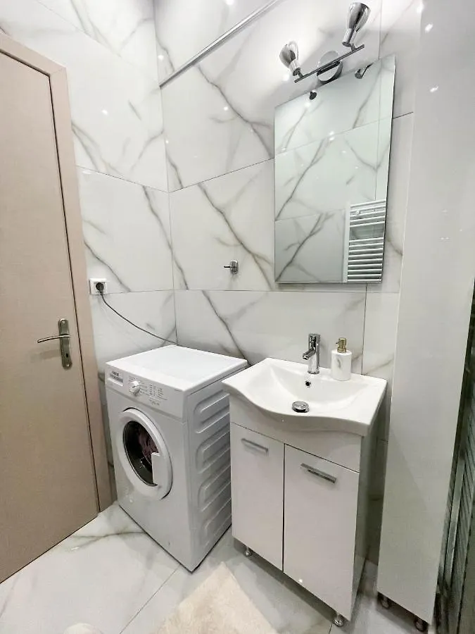 C.3 Anemone Lux_Apartment Szaloniki Apartman